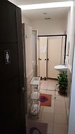 Crossroads Hostel Manila
