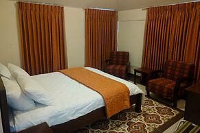 Alhambra Palace Hotel Suites