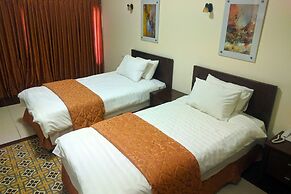 Alhambra Palace Hotel Suites