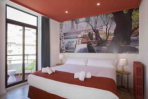 Casual Vintage Valencia Hotel