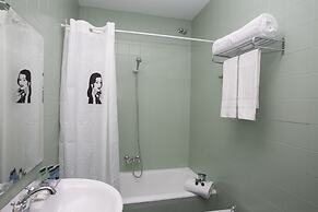 Casual Vintage Valencia Hotel