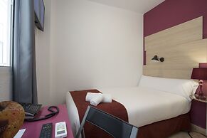 Casual Vintage Valencia Hotel