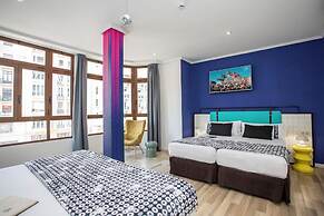 Casual Vintage Valencia Hotel