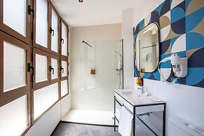 Casual Vintage Valencia Hotel