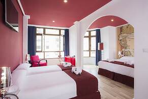 Casual Vintage Valencia Hotel