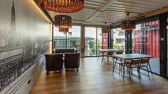 Sleep Box Sukhumvit 22 - Hostel