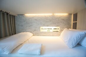 Sleep Box Sukhumvit 22 - Hostel