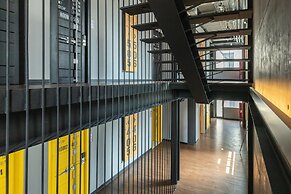 Sleep Box Sukhumvit 22 - Hostel