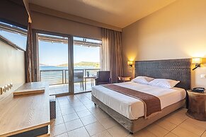 Aegeon Beach Hotel
