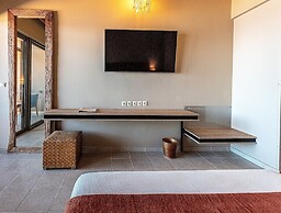 Aegeon Beach Hotel