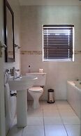 Amani Guest Lodge