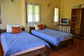 Pai Porpeang Guesthouse