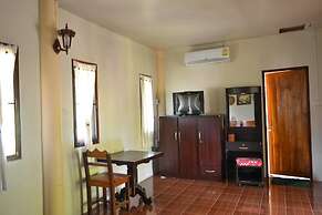 Pai Porpeang Guesthouse