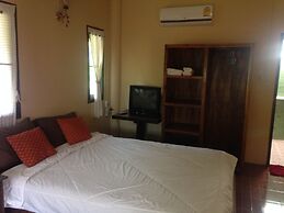 Pai Porpeang Guesthouse