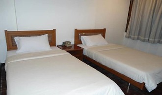 Ubon Hotel