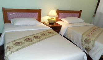 Ubon Hotel