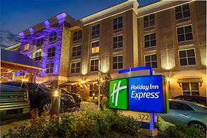 Holiday Inn Express Gatlinburg Downtown, an IHG Hotel