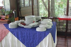 Rana Roja Lodge