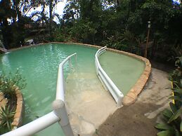 Rana Roja Lodge