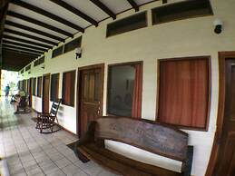 Rana Roja Lodge