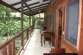 Rana Roja Lodge