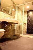 Ai Lai Fashion Hotel