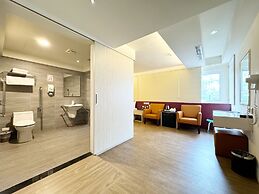 Ai Lai Fashion Hotel