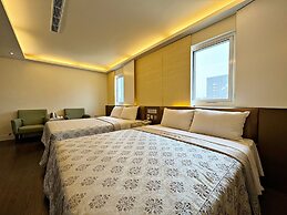 Ai Lai Fashion Hotel