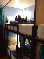 Moov Inn Garden Hostel