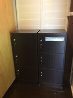 Moov Inn Garden Hostel