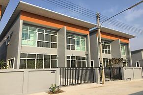 Mondara Vacation Home