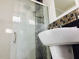 Mondara Vacation Home