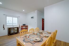 Mondara Vacation Home