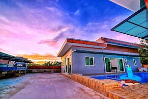 Mondara Vacation Home