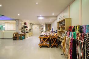 Chabana Kamala Hotel