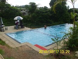 Grindlays Regency Hotel