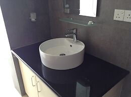 Grindlays Regency Hotel