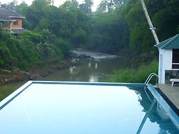 Grindlays Regency Hotel