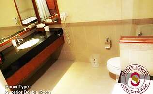 Sunee Grand Hotel