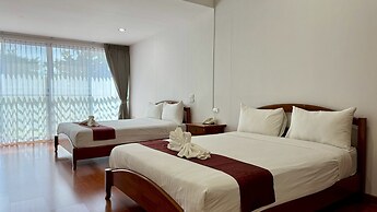 Baan Suan Khunta Golf Resort