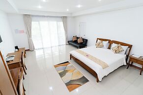 Baan Suan Khunta Golf Resort