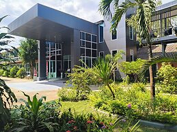 Baan Suan Khunta Golf Resort