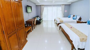 Baan Suan Khunta Golf Resort