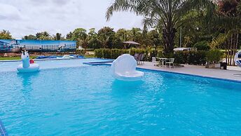 Baan Suan Khunta Golf Resort