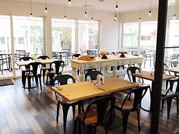 Koyaru-no-sato Doggys Island