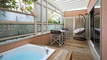 Koyaru-no-sato Doggys Island