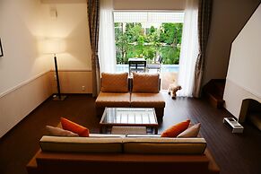 Koyaru-no-sato Doggys Island