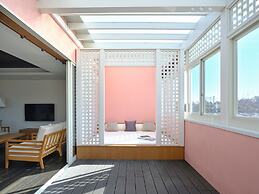 Koyaru-no-sato Doggys Island