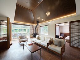 Koyaru-no-sato Doggys Island