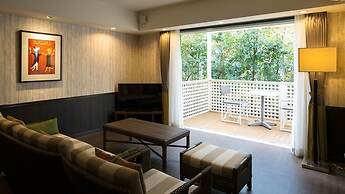 Koyaru-no-sato Doggys Island